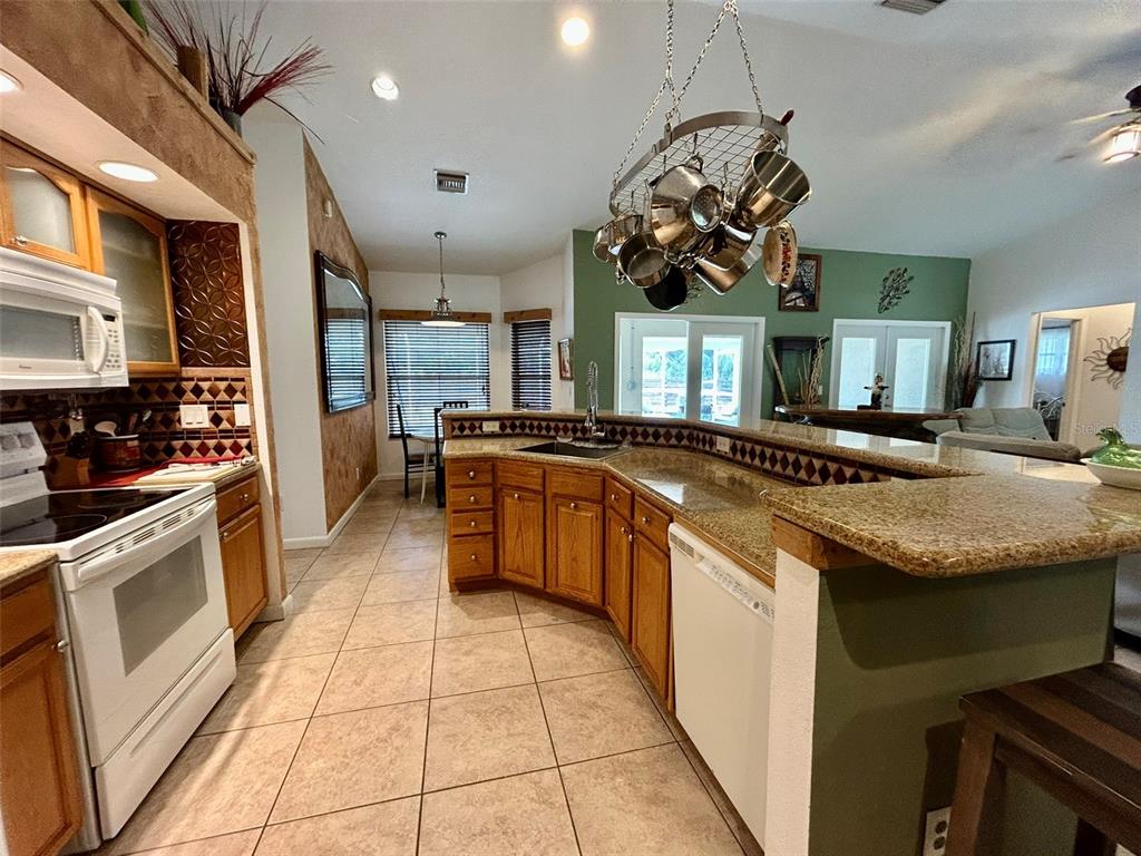Single Family Residence in Port Charlotte - Photo 10