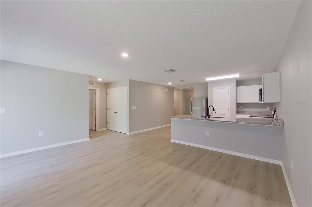 Single Family Residence in Citrus Springs - Photo 5