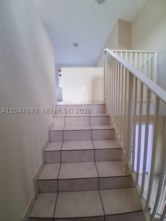 Condominium in Hialeah - Photo 5