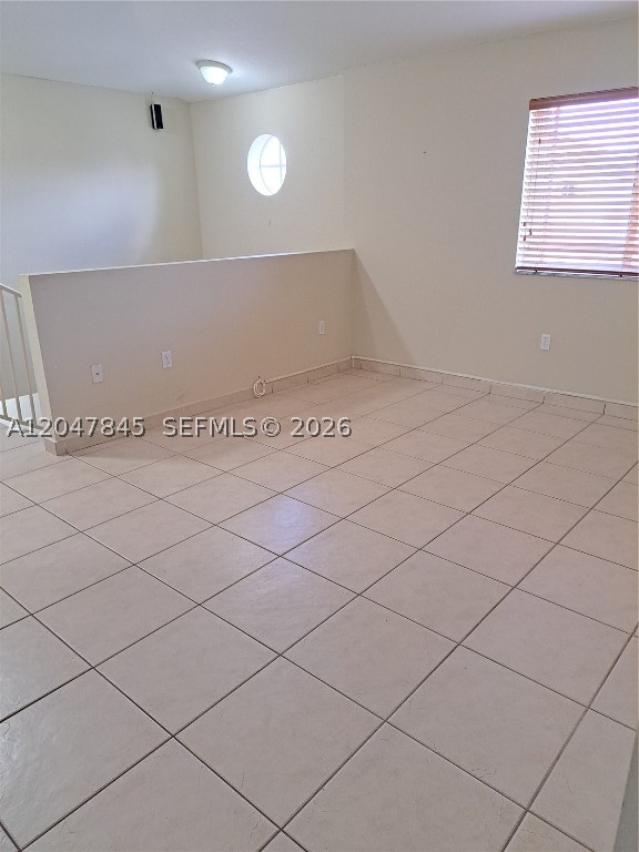 Condominium in Hialeah - Photo 7